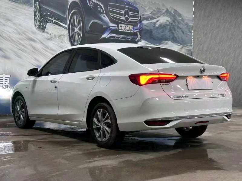 韶关22年别克威朗5