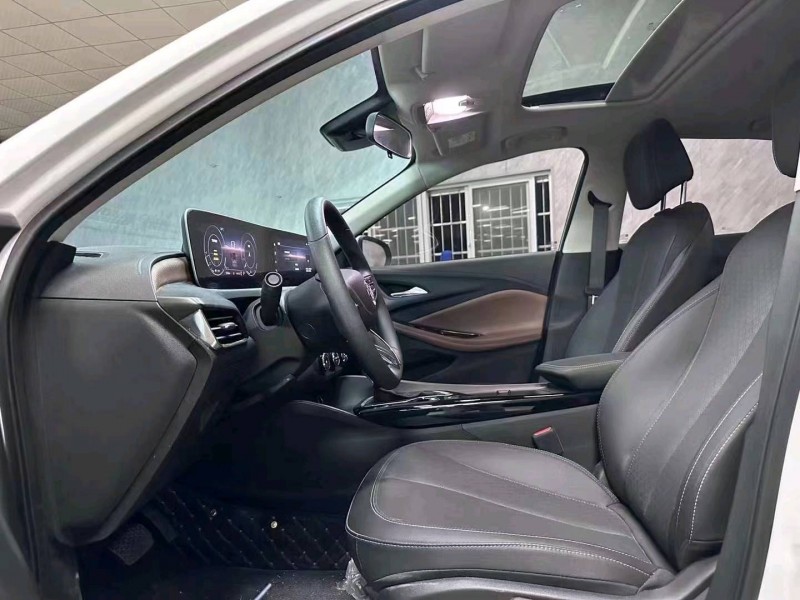 韶关22年别克威朗7