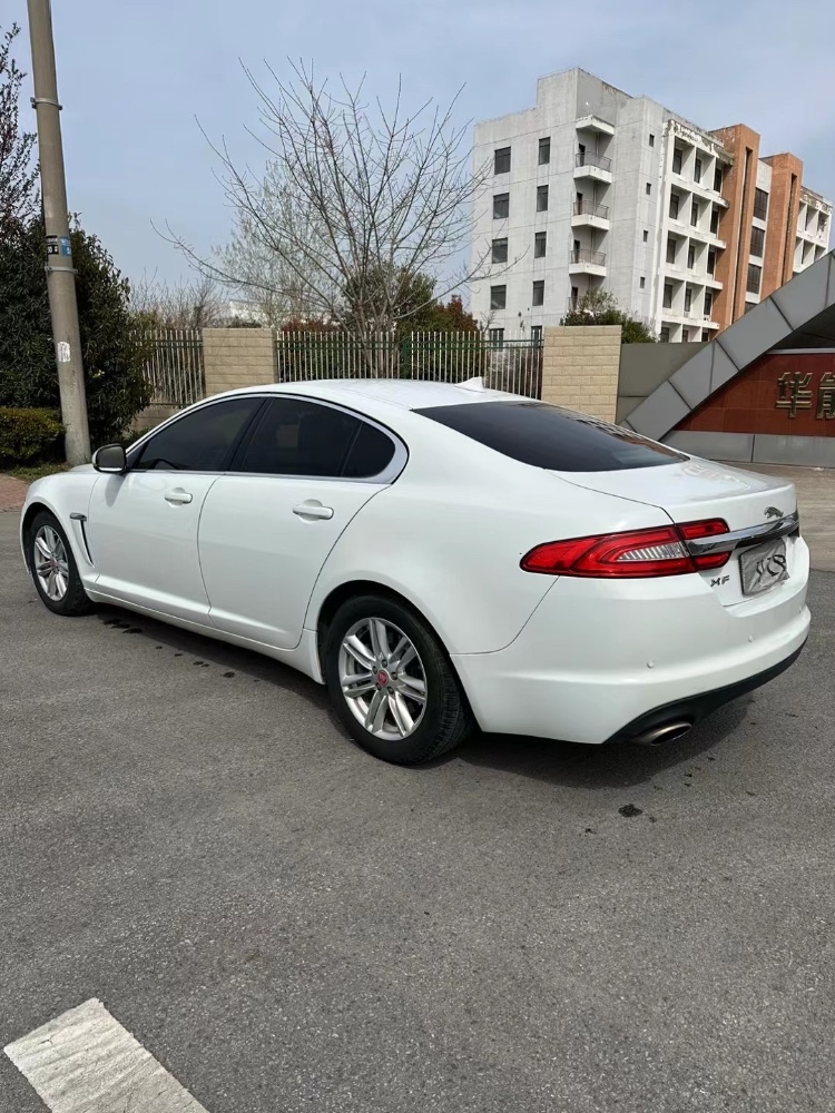 宿迁16年捷豹XF8