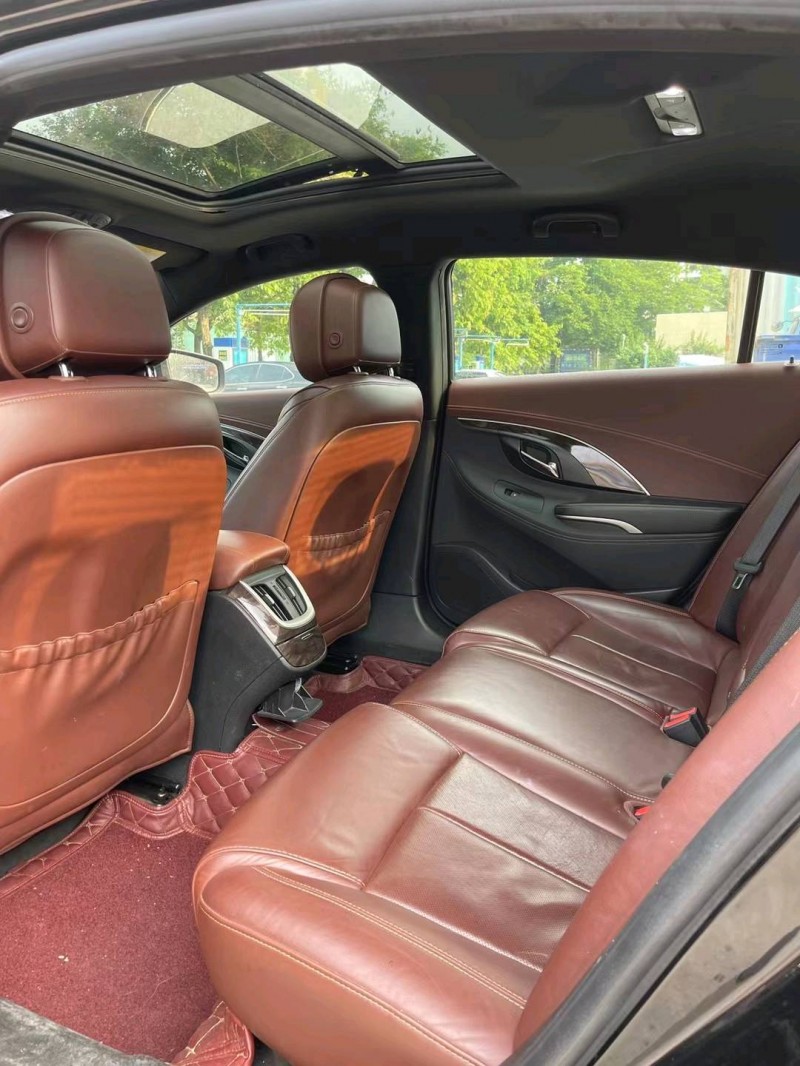 中山14年别克君越3