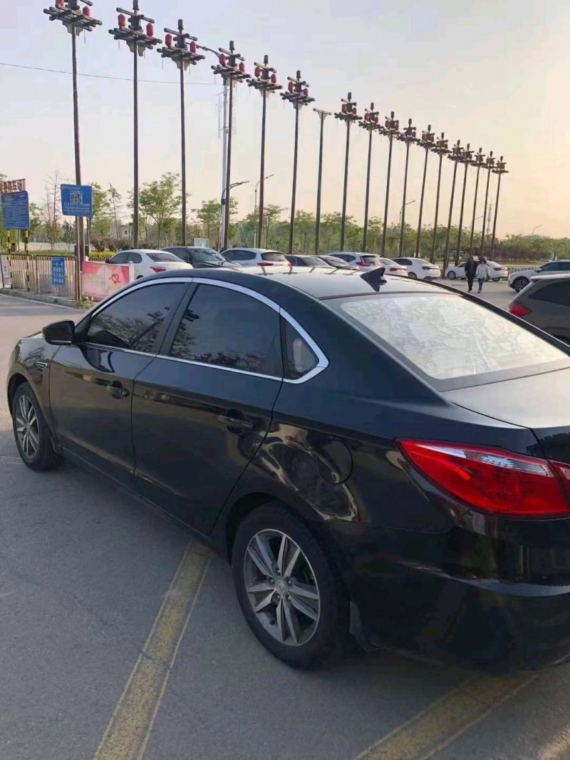 菏泽15年长安汽车逸动4