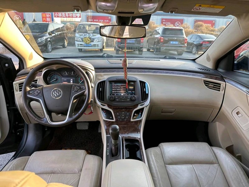 廊坊15年别克君越4