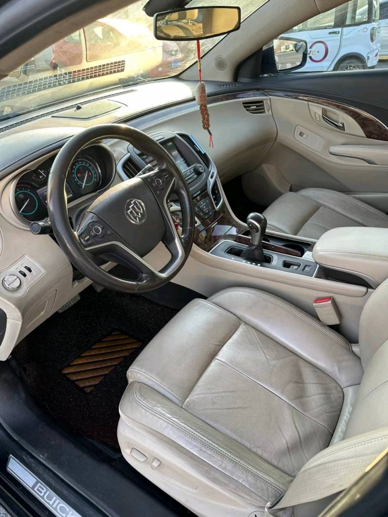 廊坊15年别克君越6