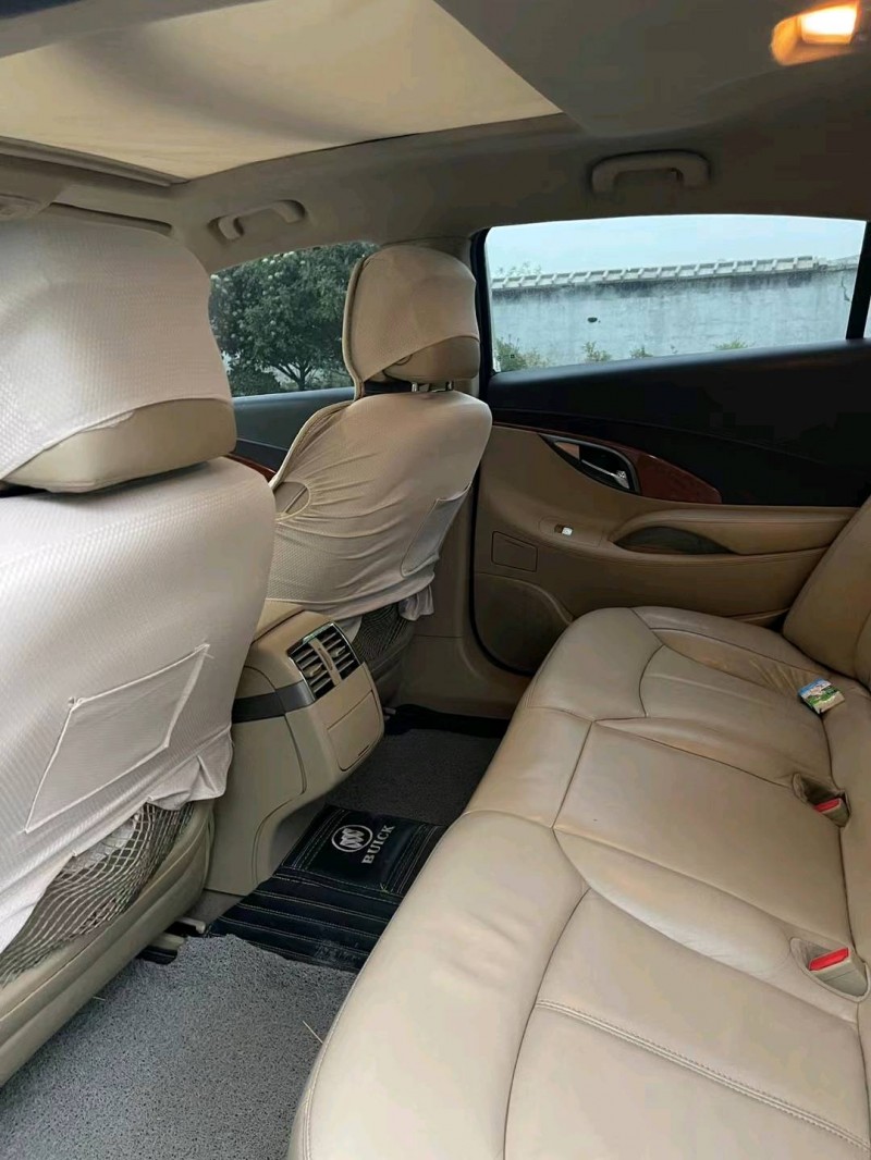 徐州13年别克君越5