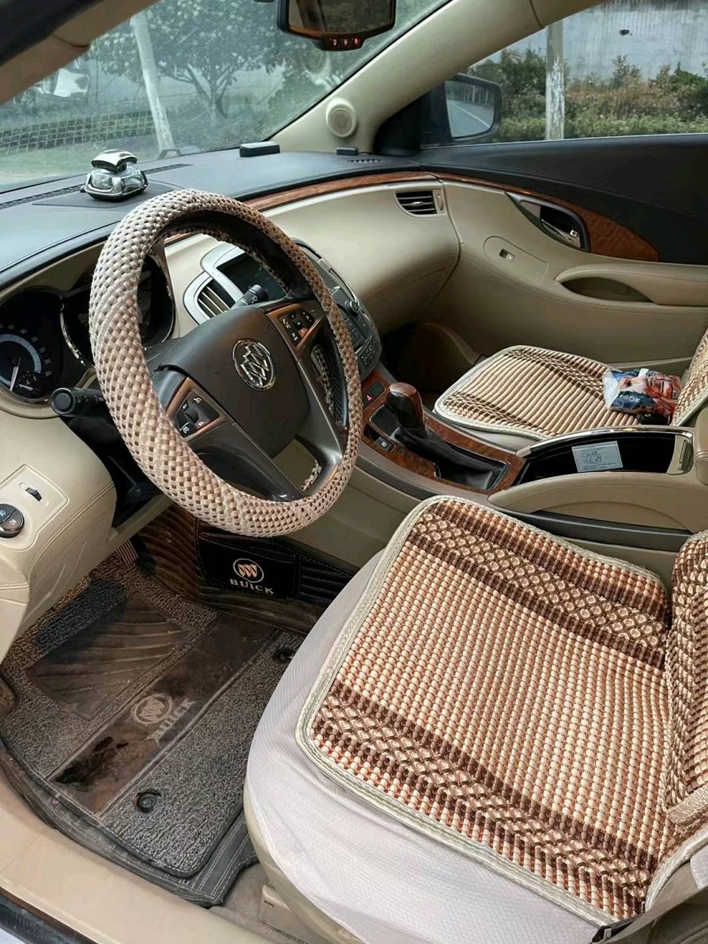 徐州13年别克君越6