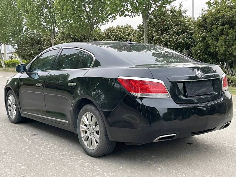 徐州13年别克君越7