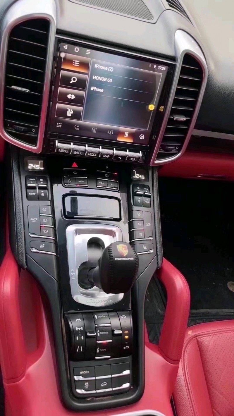 济南12年保时捷卡宴8