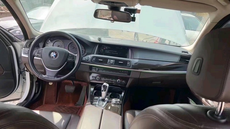 济南16年宝马5系8