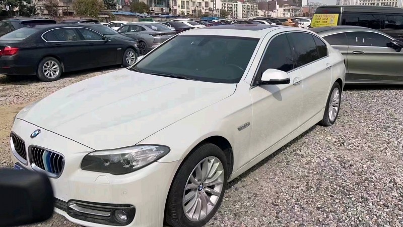 济南16年宝马5系9