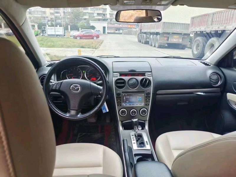 成都13年马自达64