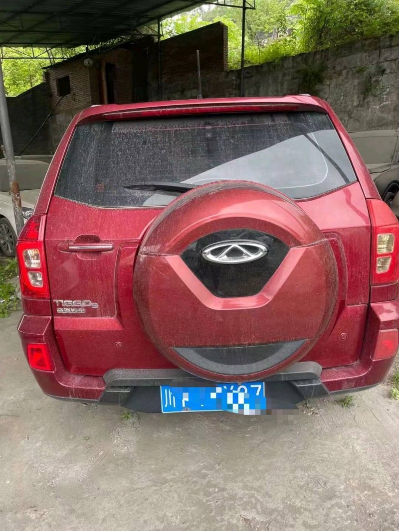 成都18年奇瑞瑞虎33