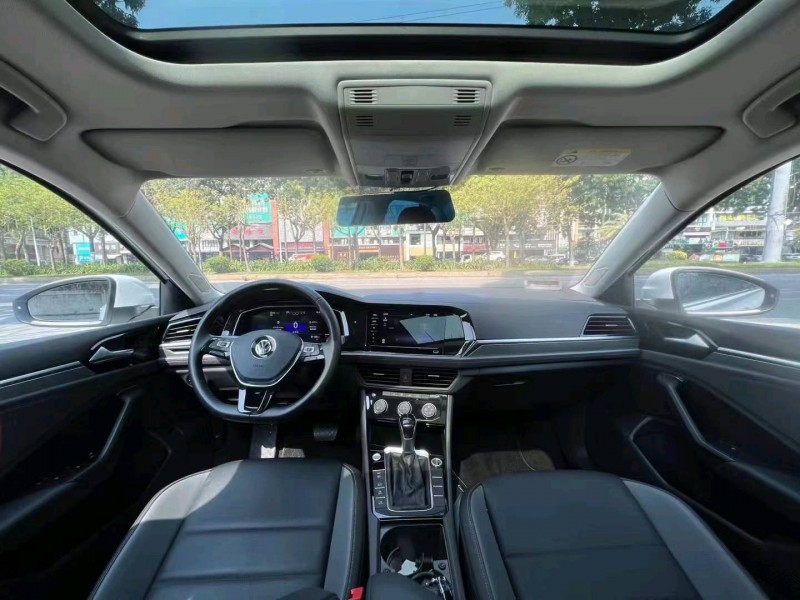 保定21年大众速腾6