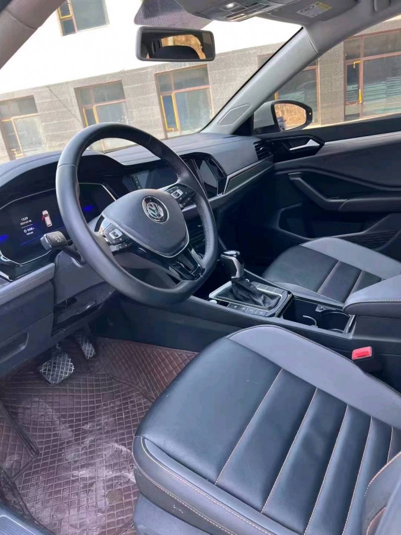 保定21年大众速腾7