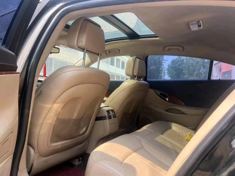 嘉兴11年别克君越6