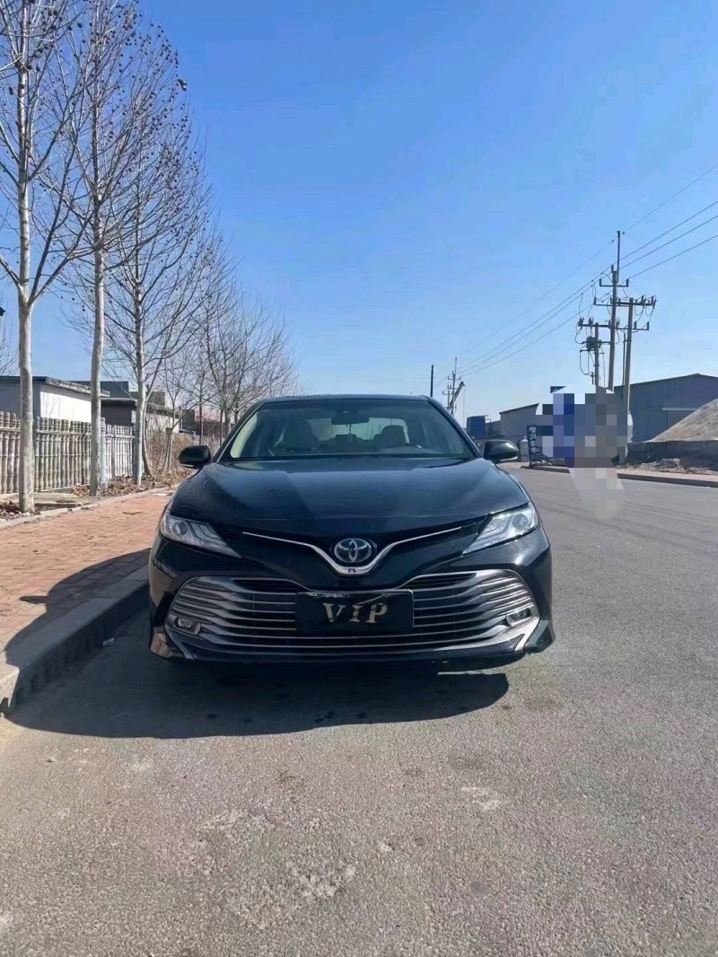 潍坊19年丰田凯美瑞1