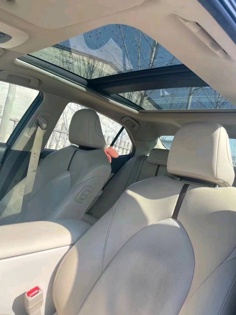 潍坊19年丰田凯美瑞6