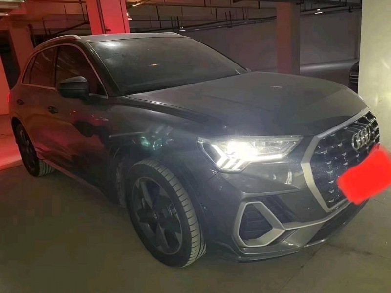 成都21年奥迪Q32