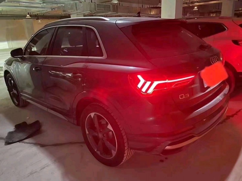 成都21年奥迪Q37