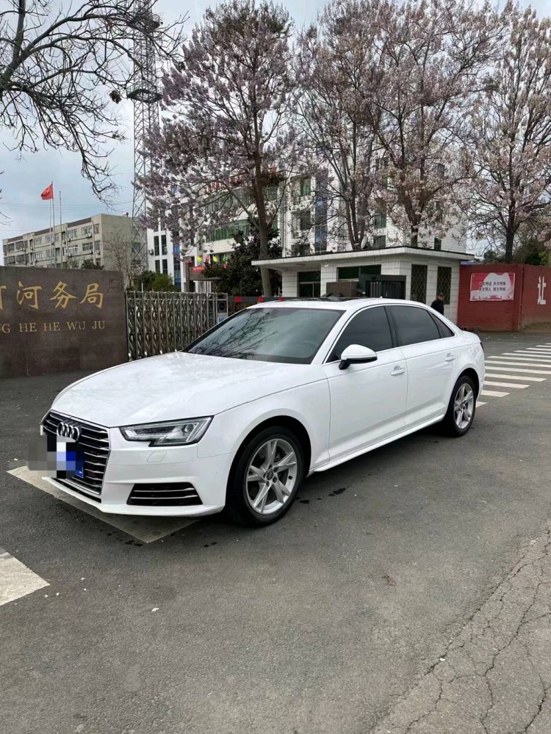 青岛18年奥迪A4L2