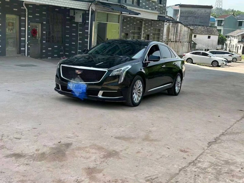 嘉兴18年凯迪拉克XTS1