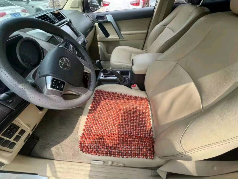 济南15年丰田普拉多6