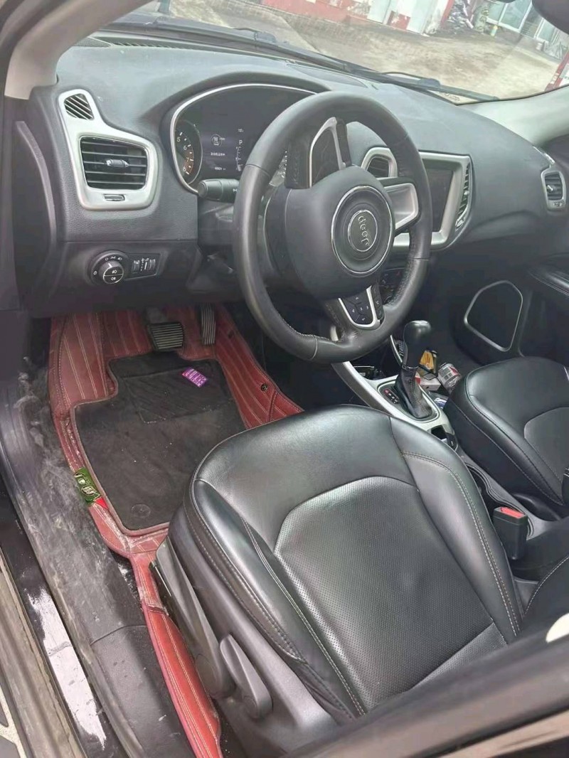 青岛18年Jeep指南者4