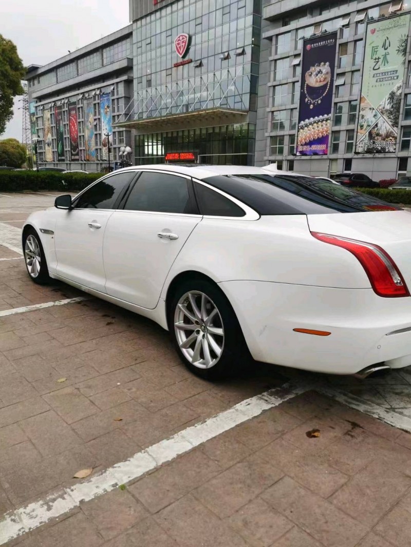 徐州13年捷豹XJL7