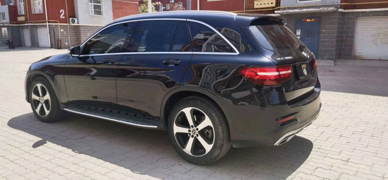 青岛18年奔驰GLC4