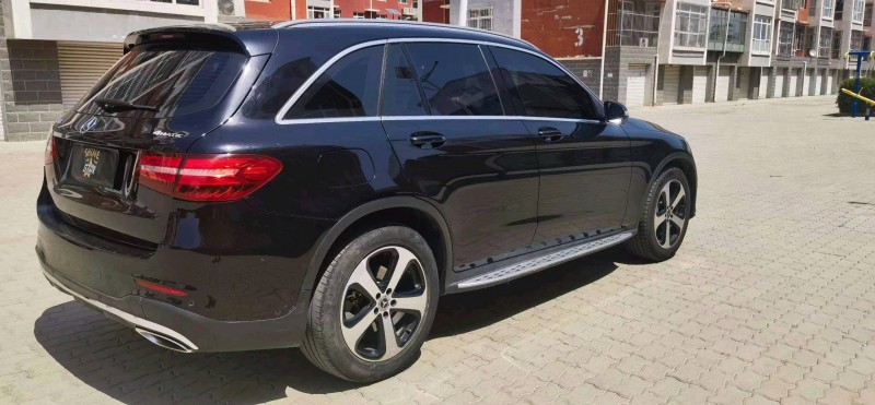 青岛18年奔驰GLC7