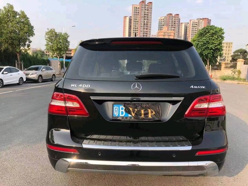 深圳14年奔驰ML9