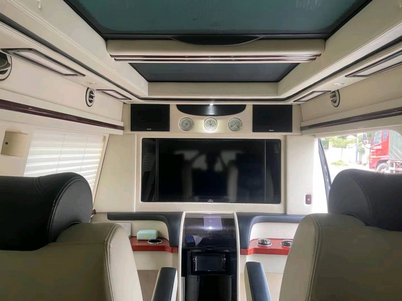 深圳14年奔驰威霆5