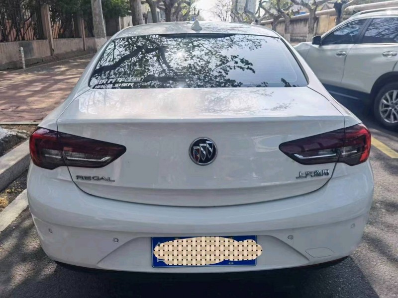 济南19年别克君威9