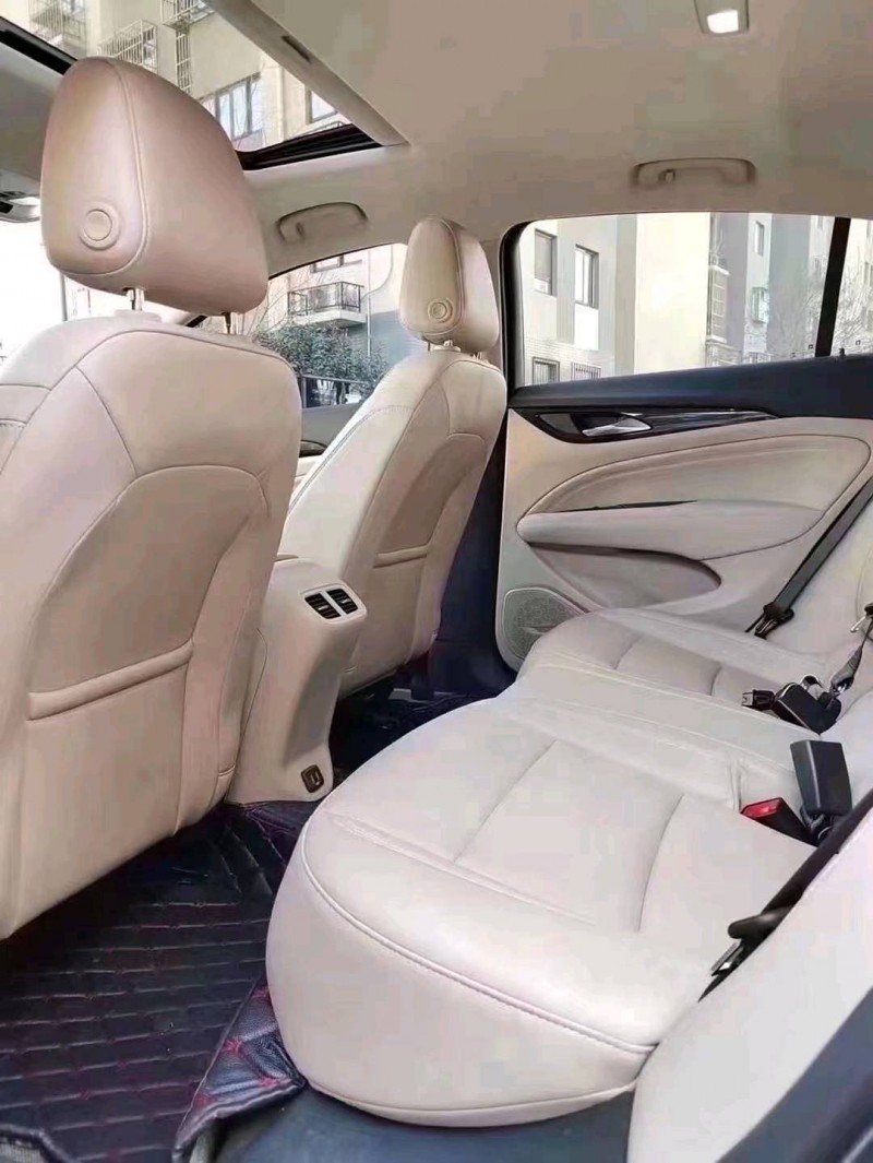 济南21年别克君威4