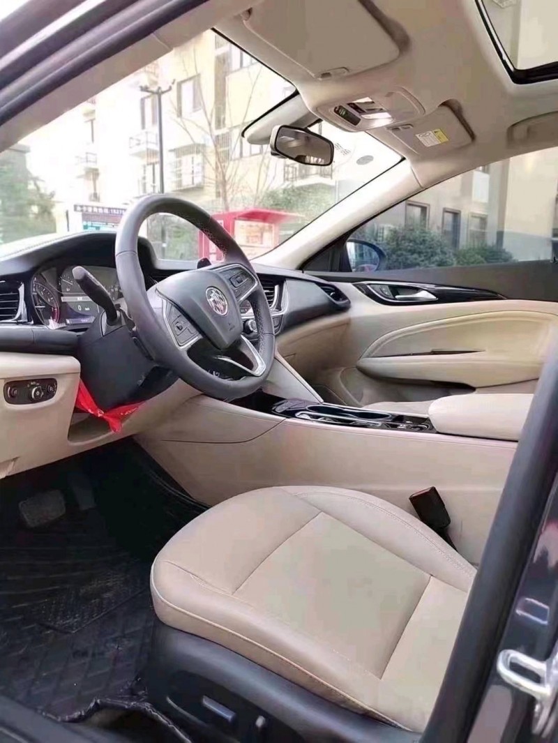 济南21年别克君威6