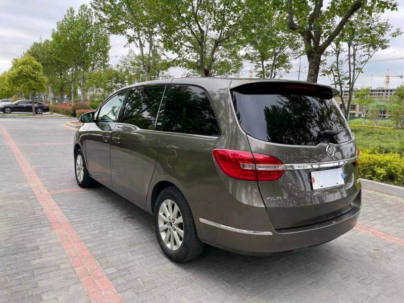 徐州16年别克GL85