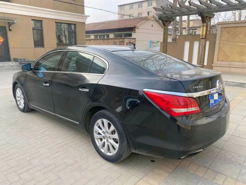 石家庄15年别克君越4