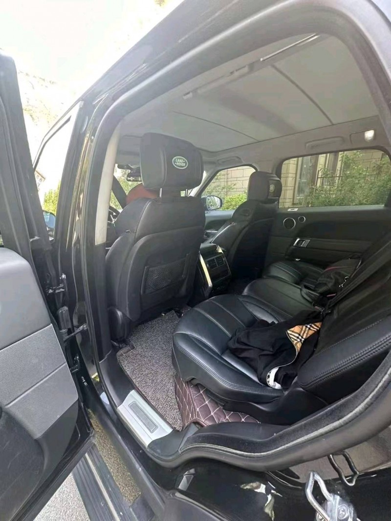 青岛15年路虎揽胜运动8