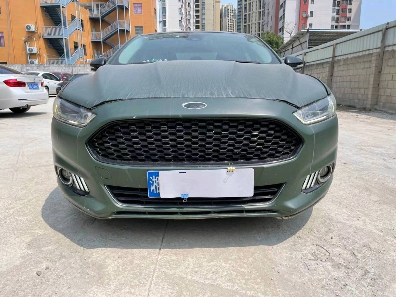 珠海13年福特蒙迪欧1