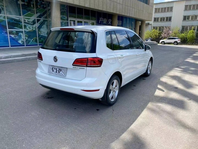 沈阳18年大众高尔夫·嘉旅5