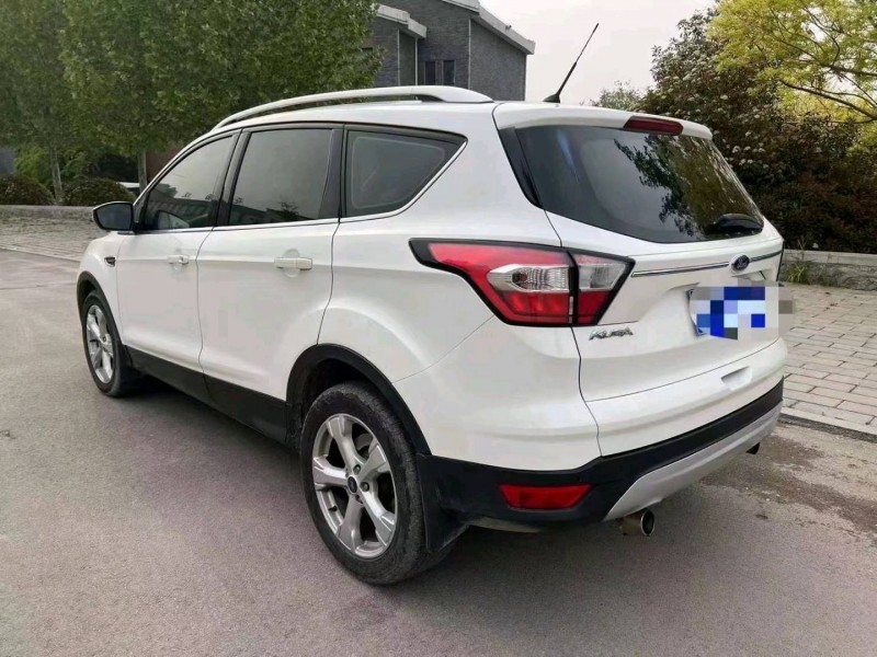 淄博17年福特翼虎5