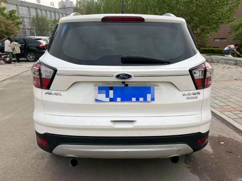 淄博17年福特翼虎6