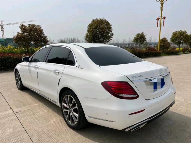 盐城17年奔驰E5