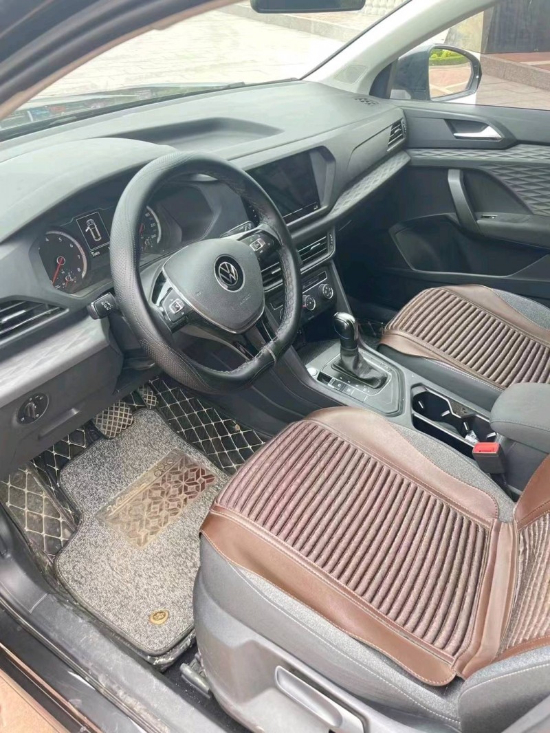 潍坊20年大众途岳9