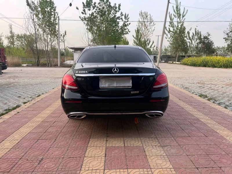 徐州17年奔驰E9