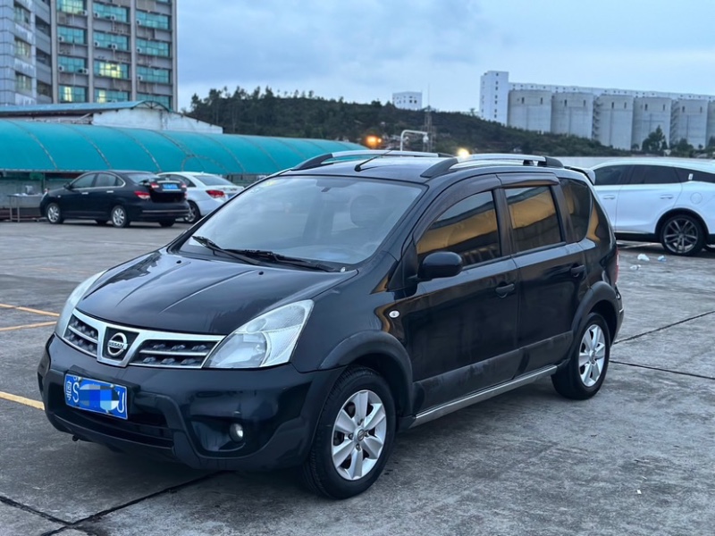 东莞11年日产骊威2