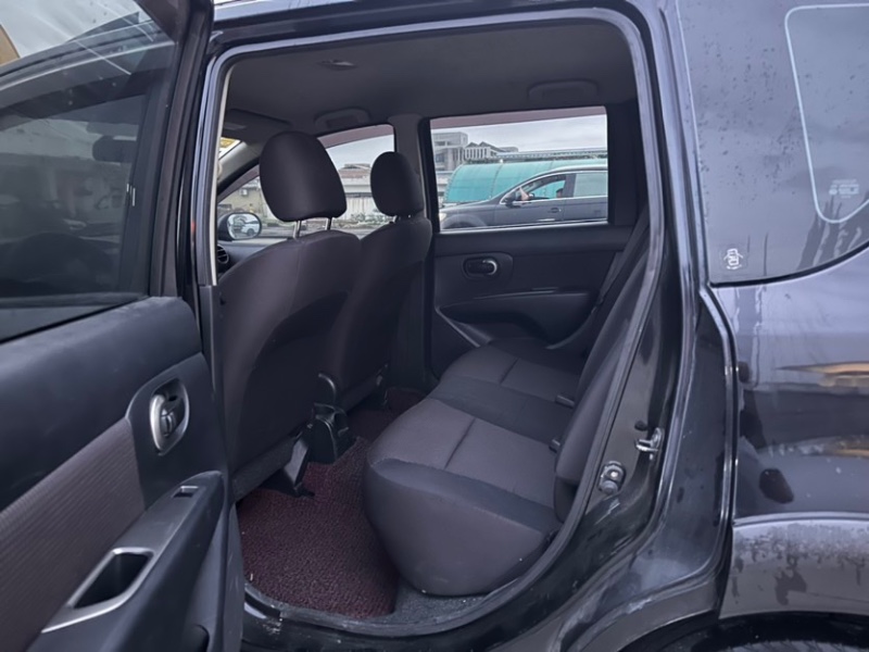 东莞11年日产骊威5