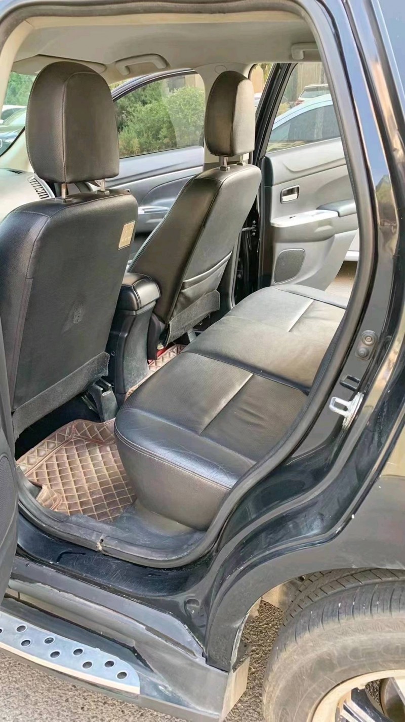 廊坊14年三菱劲炫5