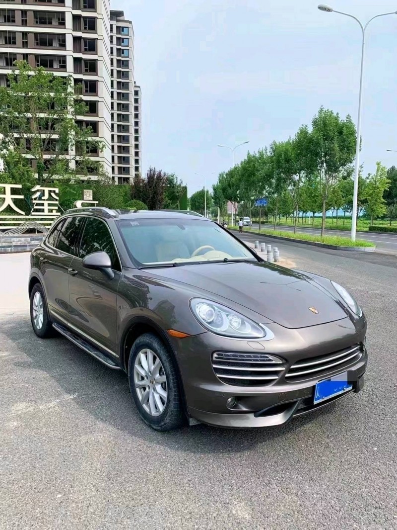 廊坊13年保时捷卡宴2