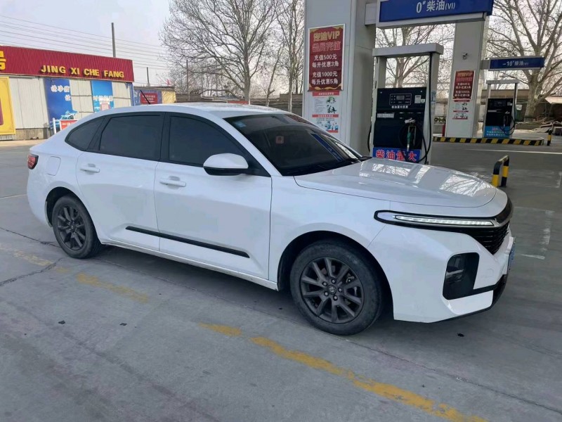 保定20年宝骏RC52