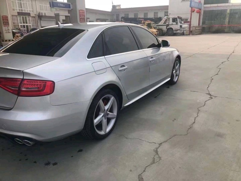 保定13年奥迪A4L3